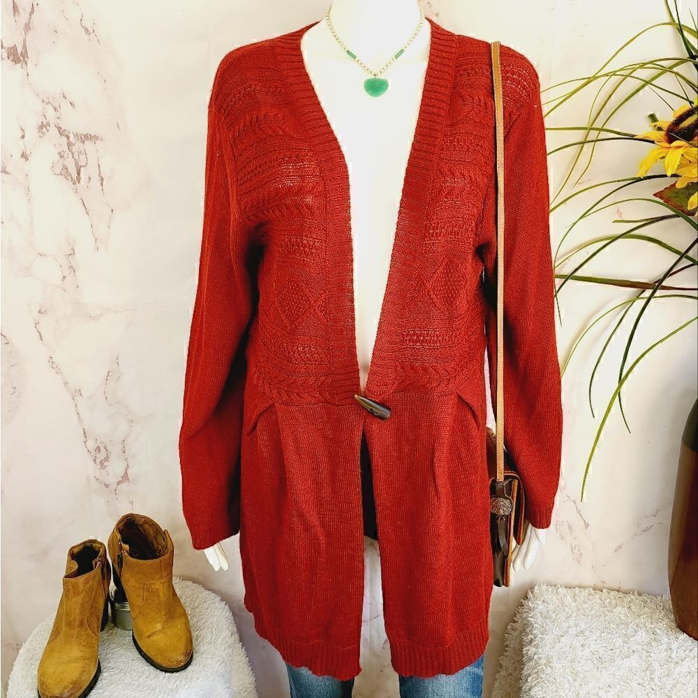 Eddie Bauer maroon wool blend cable knit cardigan